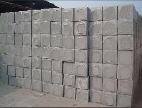 發(fā)泡水泥保溫板絕干密度與抗壓強(qiáng)度的相關(guān)性研究及其在復(fù)合保溫板中的應(yīng)用